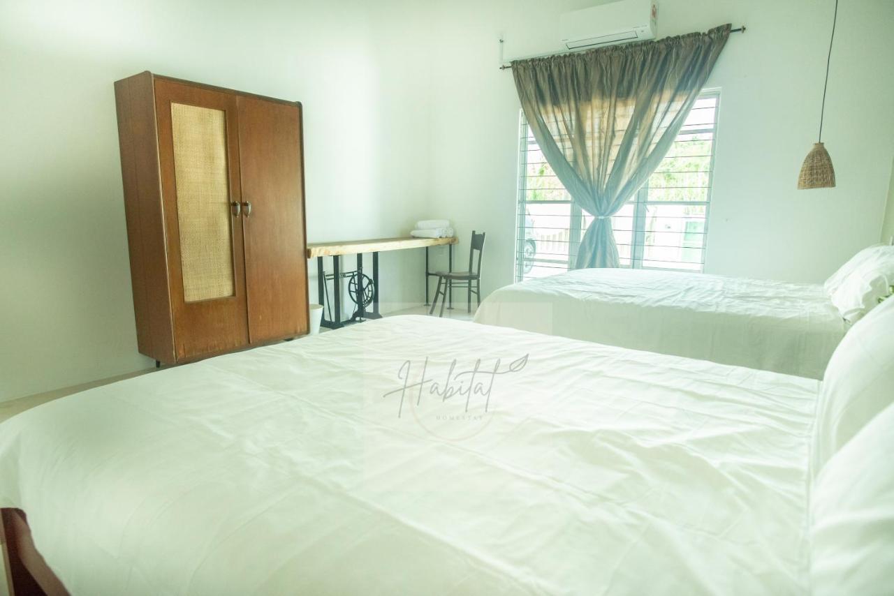 Habitat Large Semi-d House For 11-13pax Ipoh